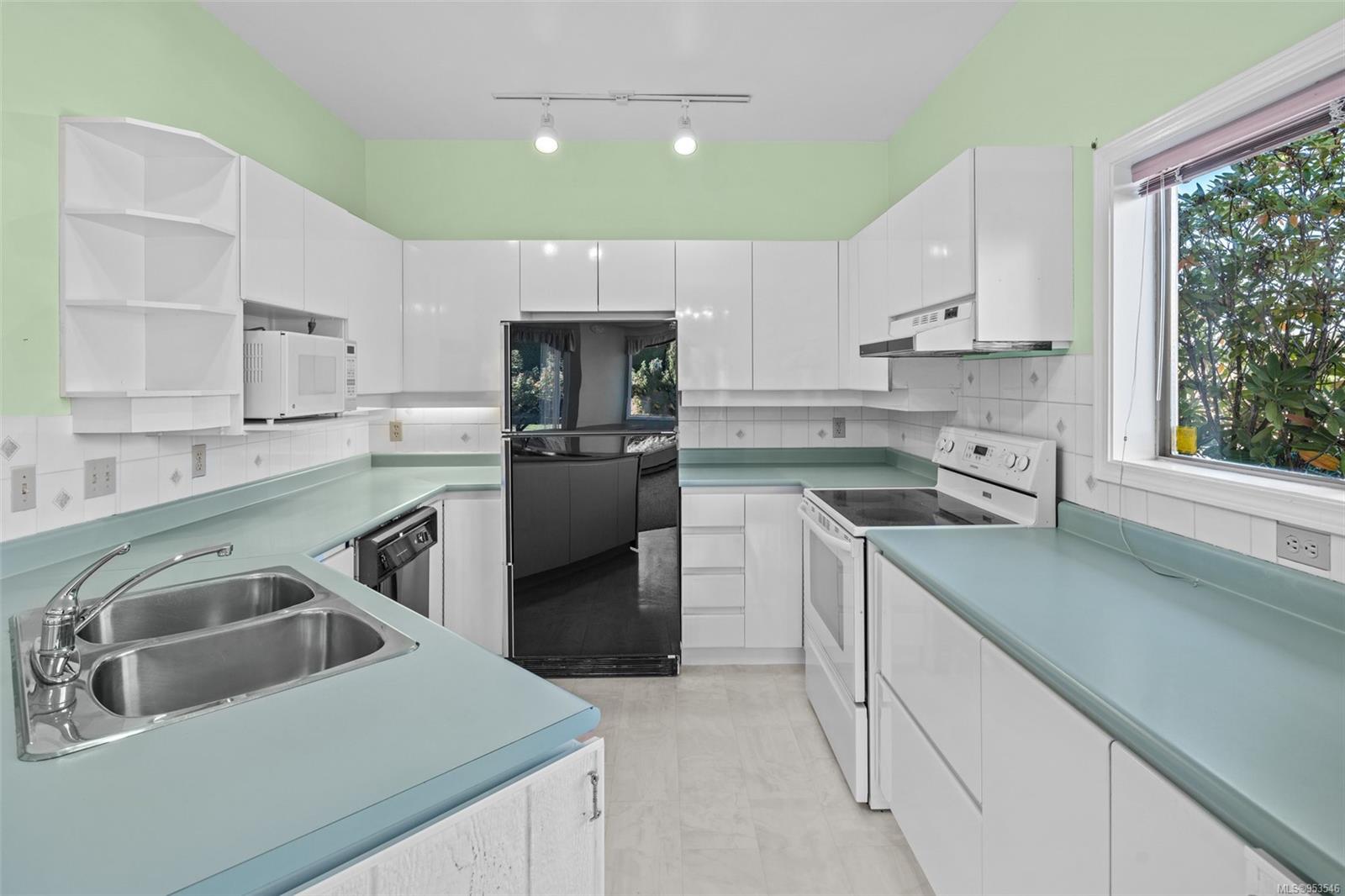 4318 Emily Carr Dr # 6