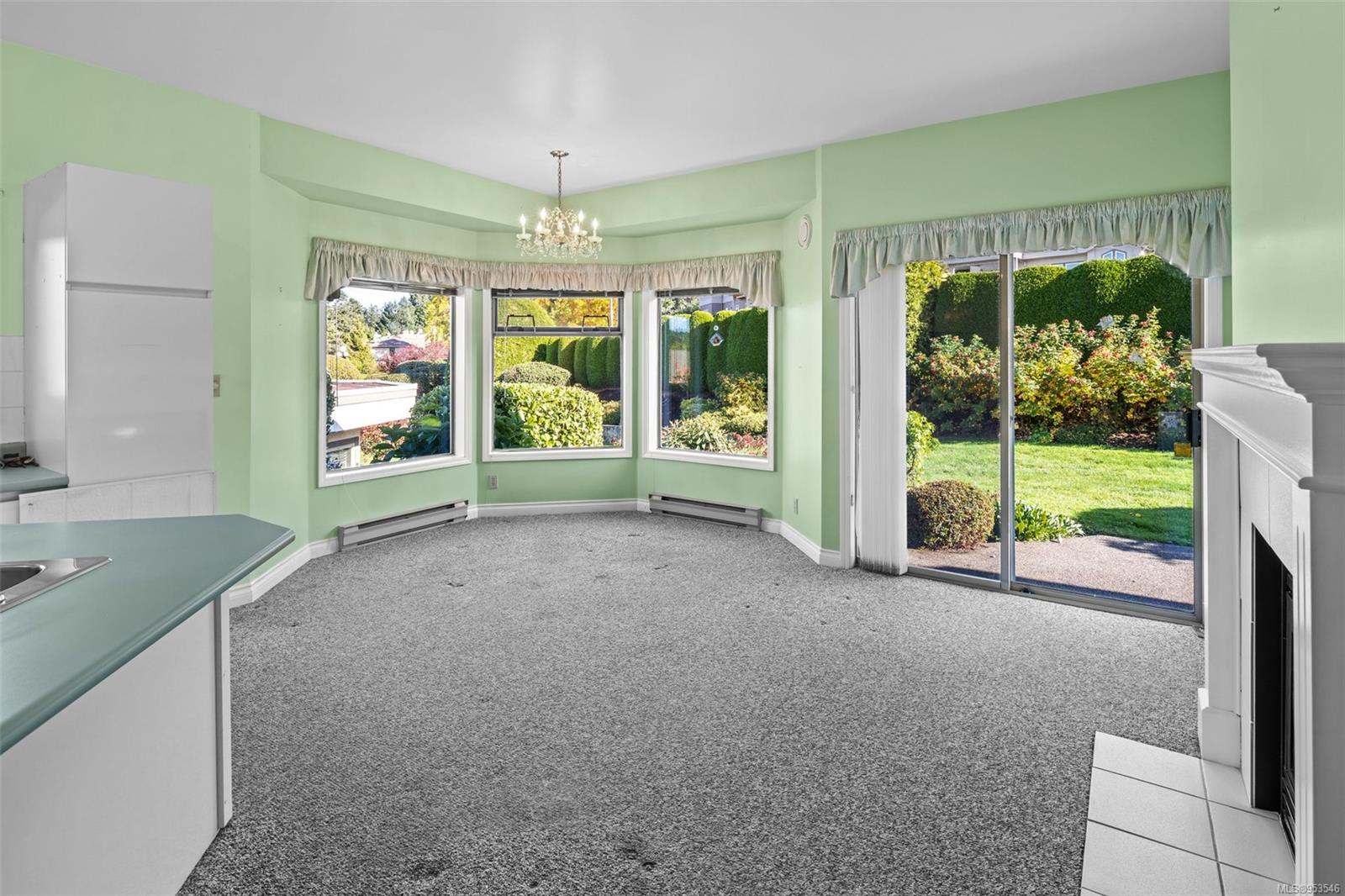 4318 Emily Carr Dr # 6