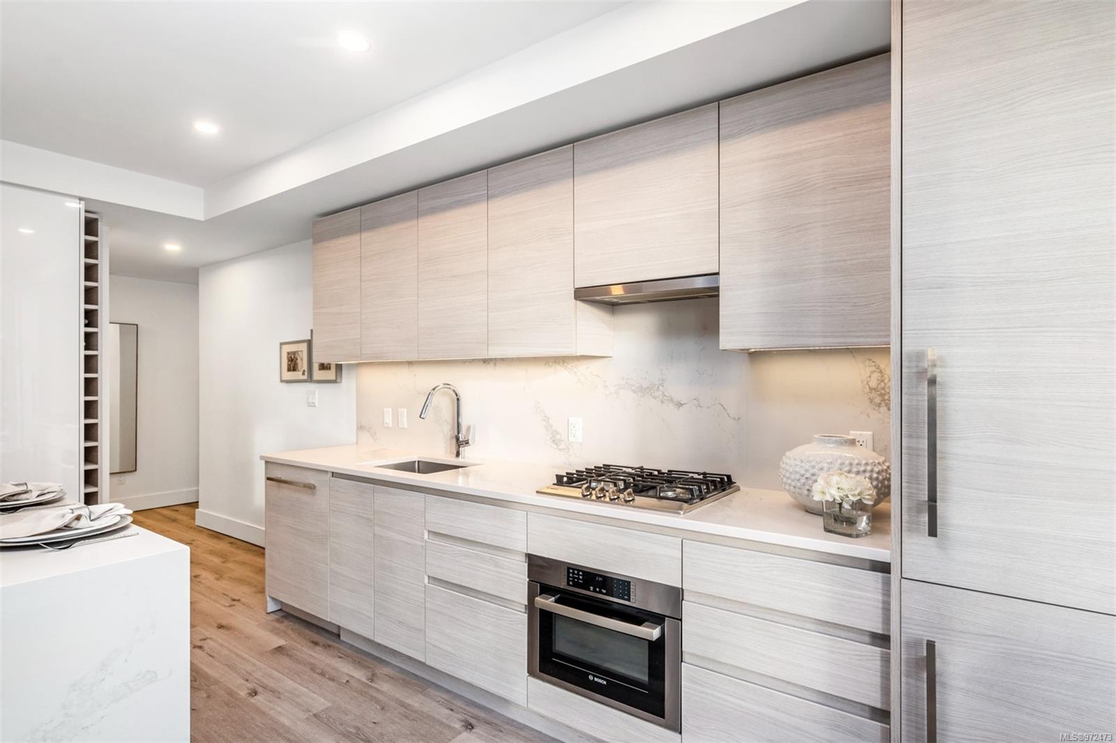 777 Herald St S # 1009