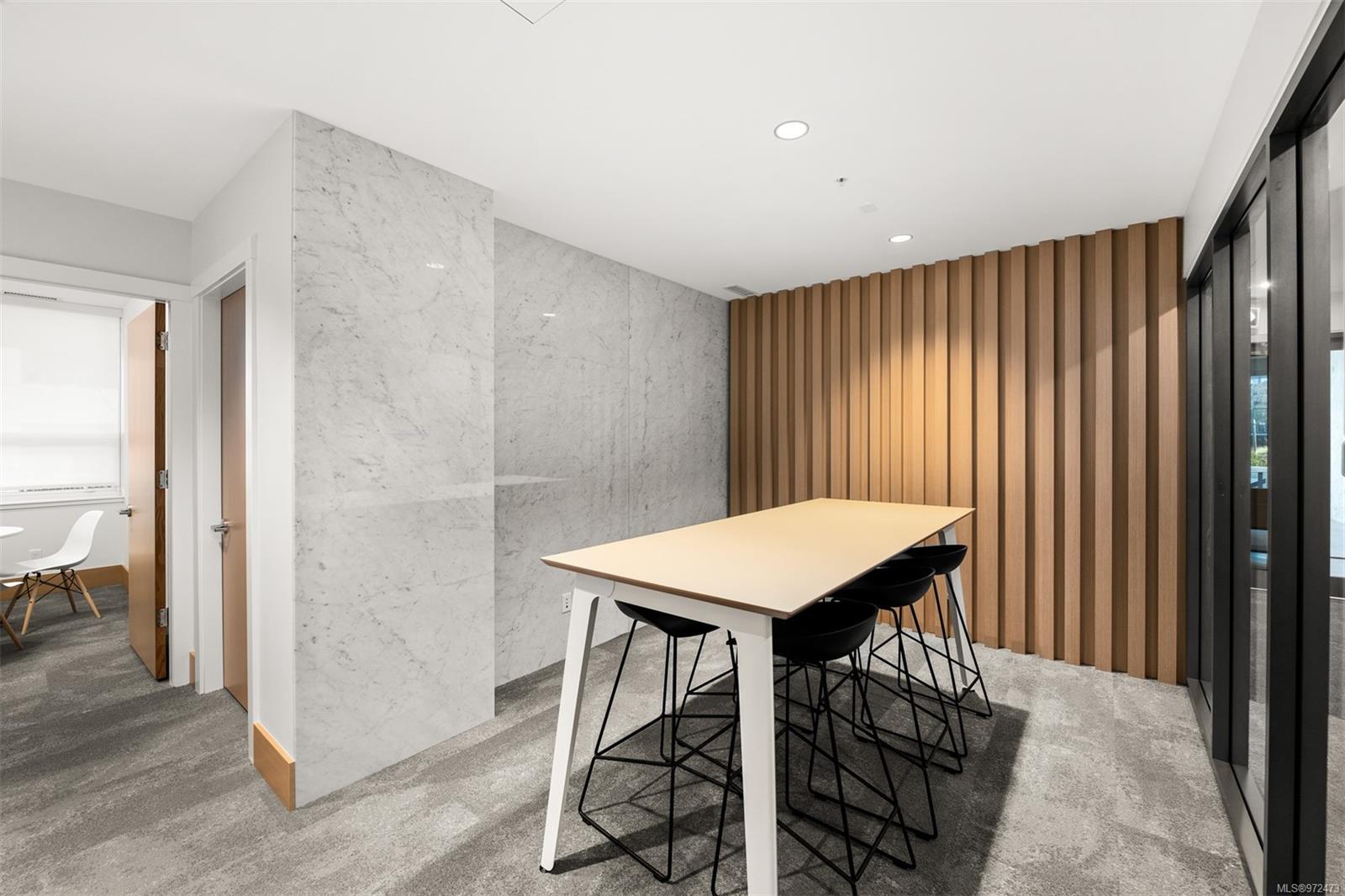 777 Herald St S # 1009