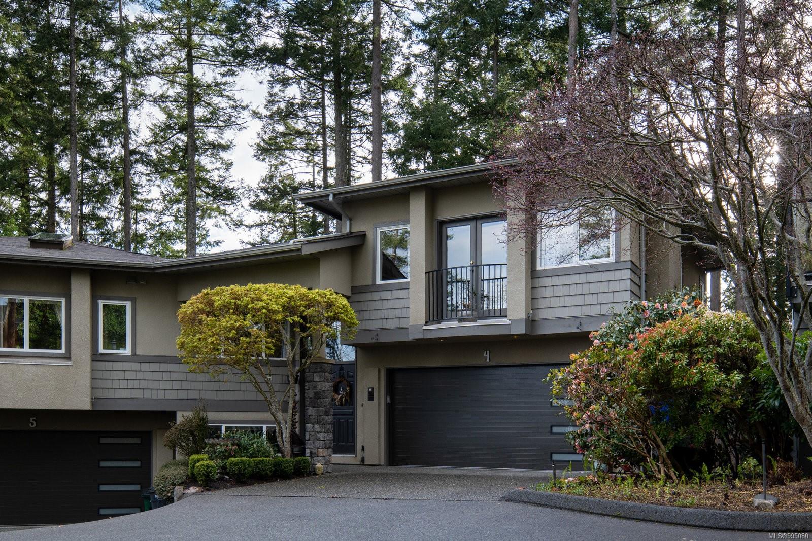 932 Boulderwood Rise # 4