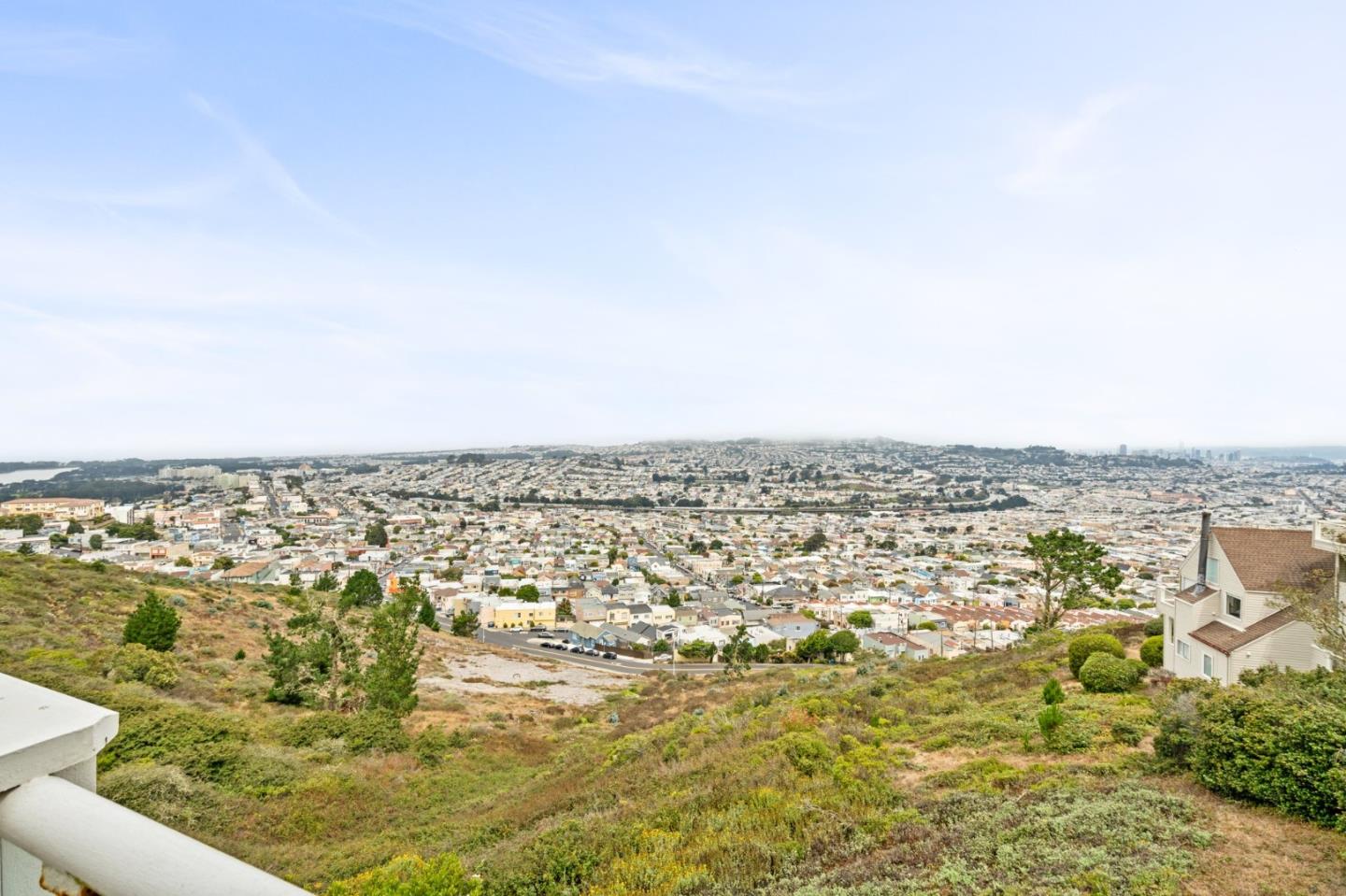710 Pointe Pacific 3