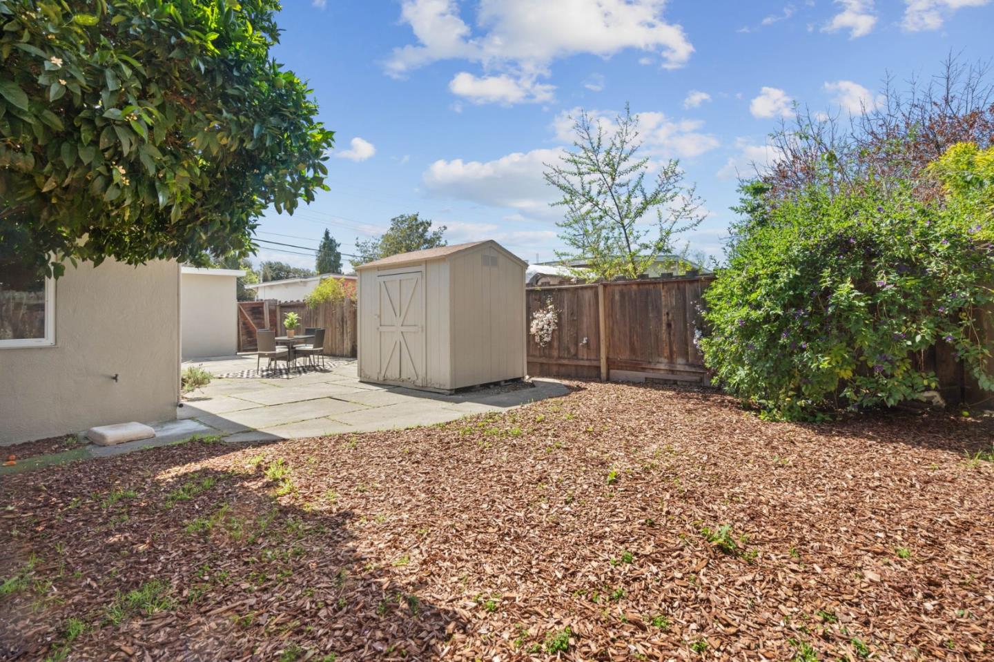 565 Cypress AVE