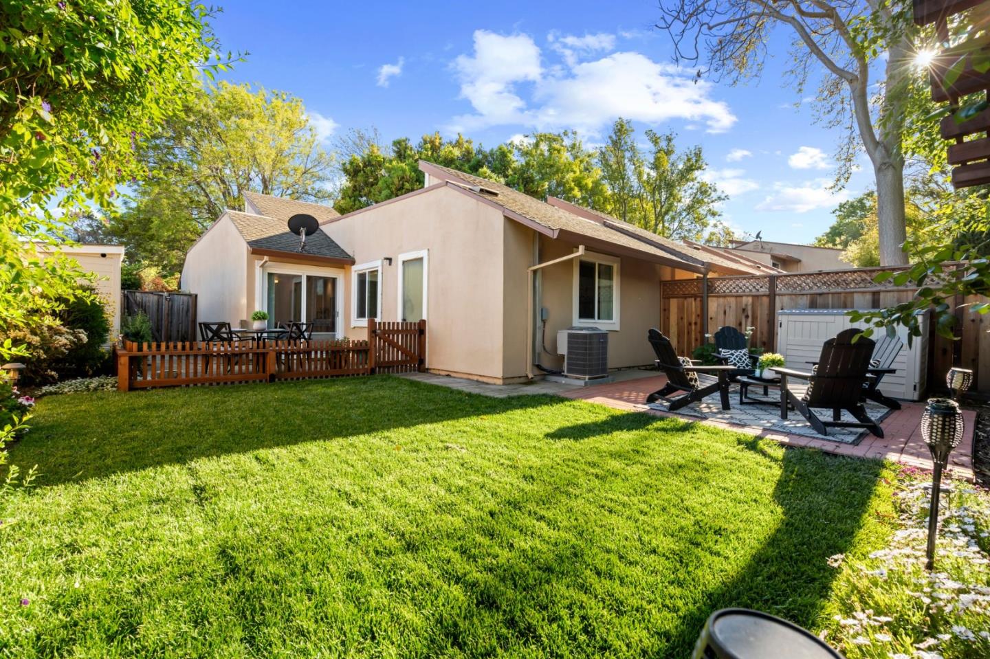 535 Cassatt WAY
