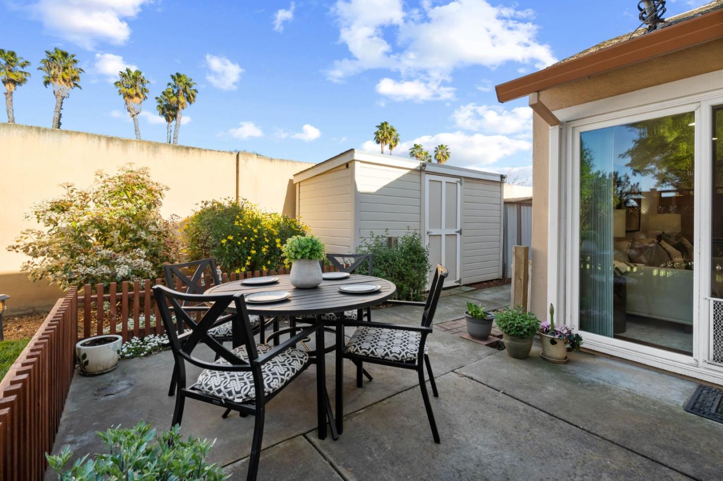 535 Cassatt WAY