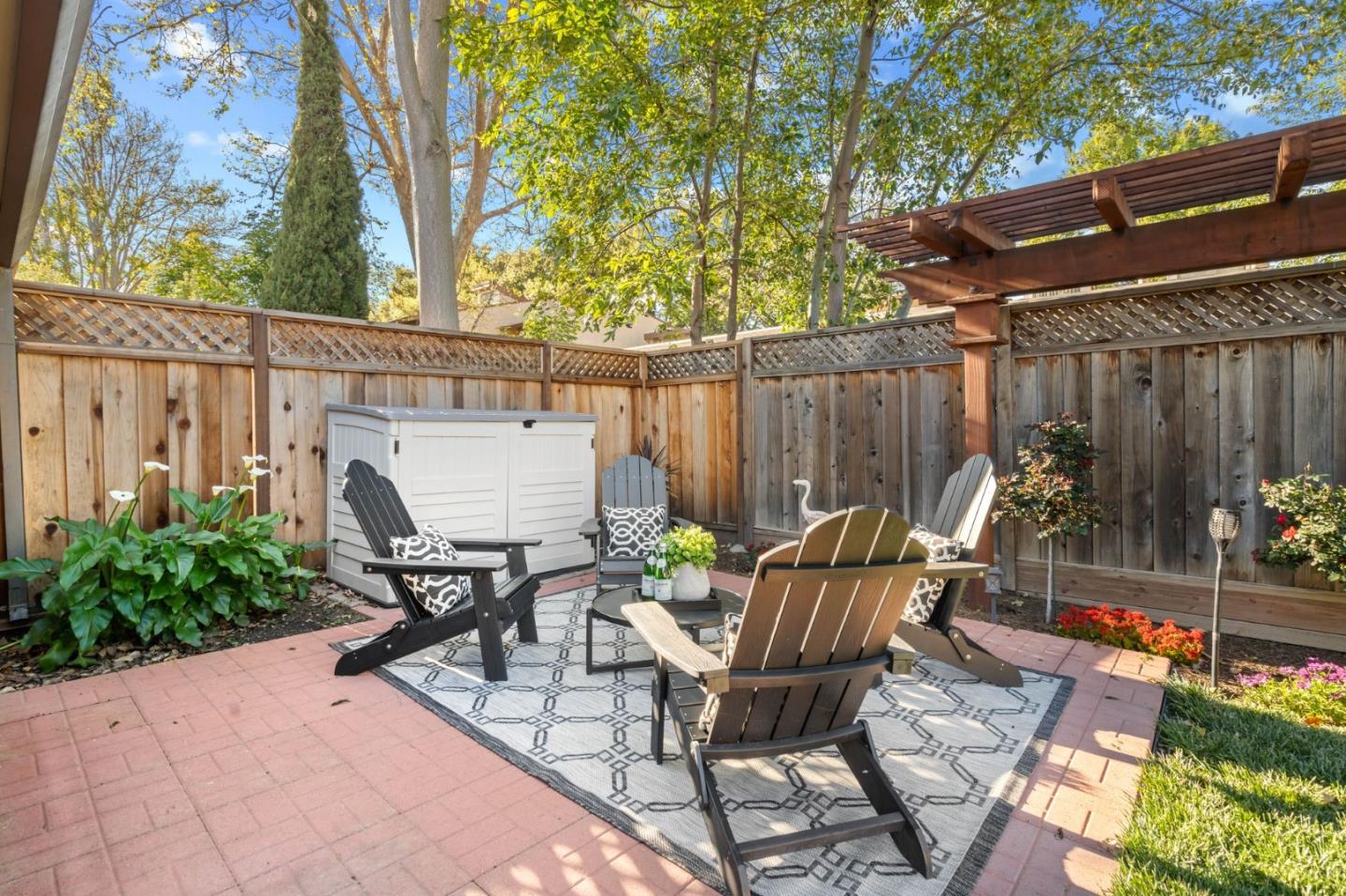535 Cassatt WAY