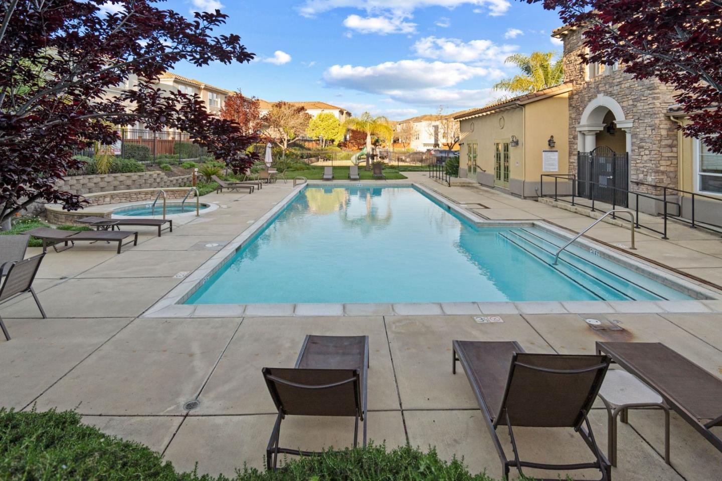 361 Vista Roma WAY