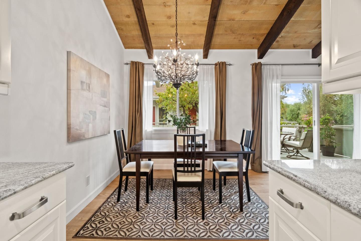 255 South Rengstorff Avenue 176