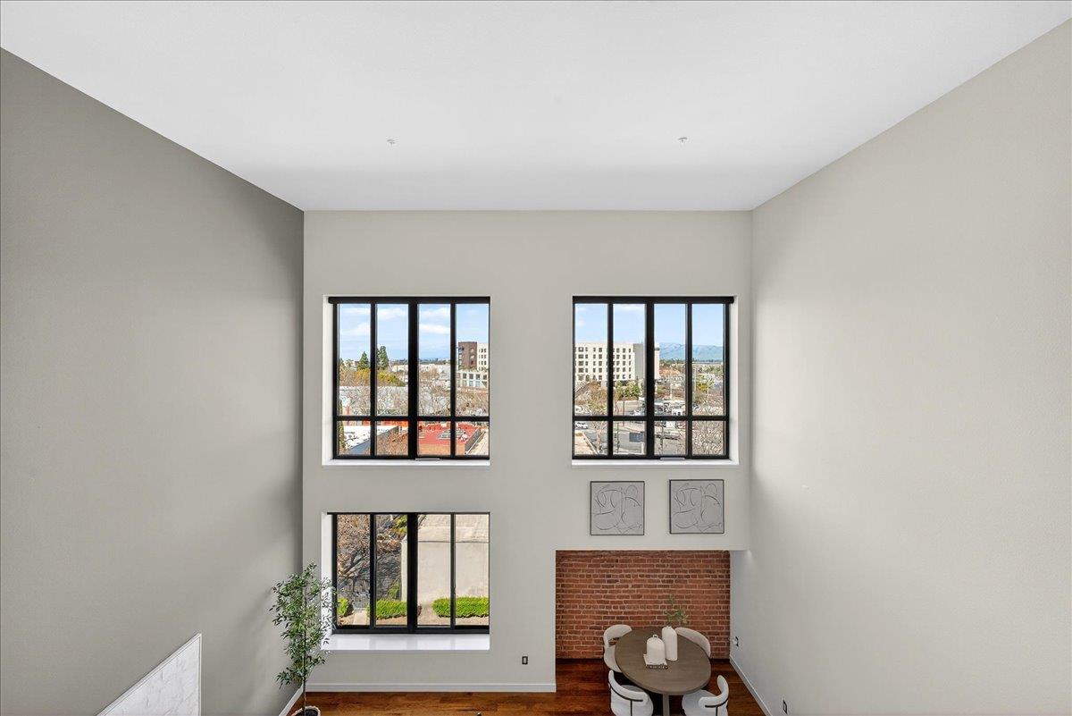 88 Bush Street 3134
