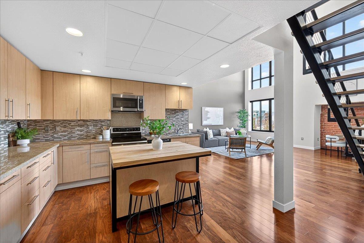88 Bush Street 3134