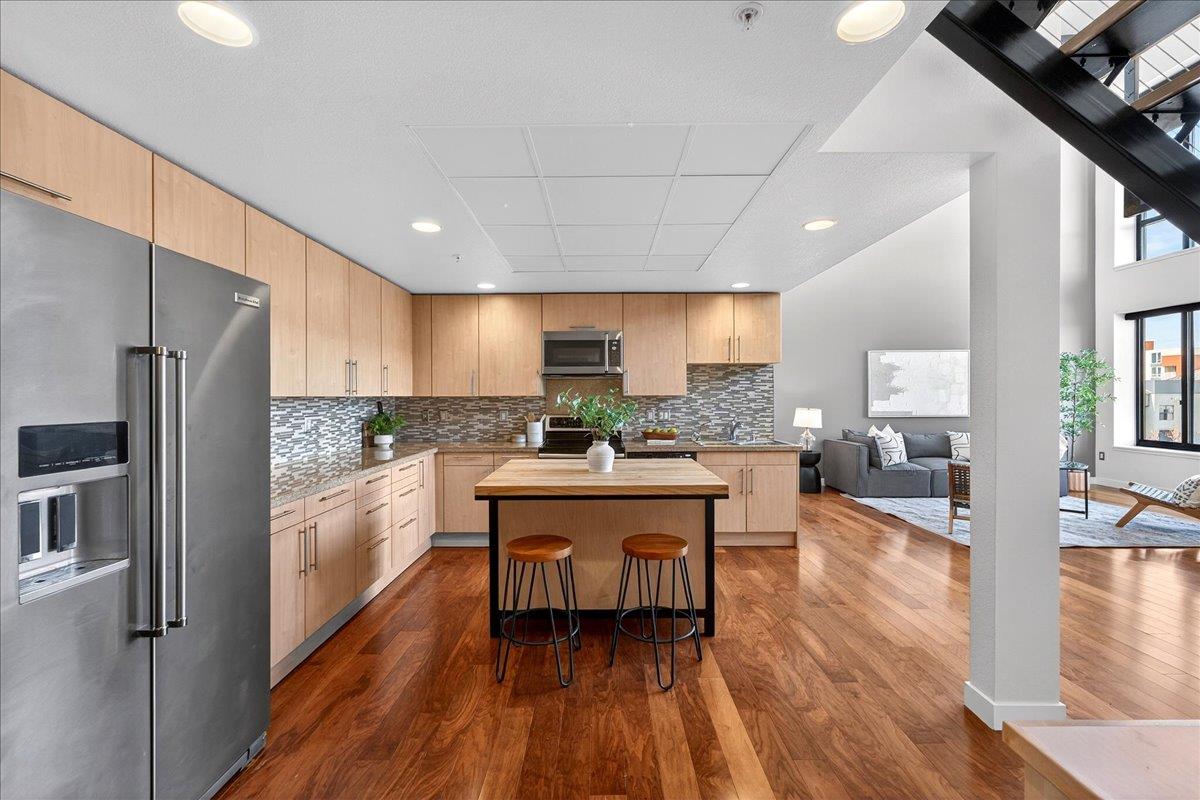 88 Bush Street 3134
