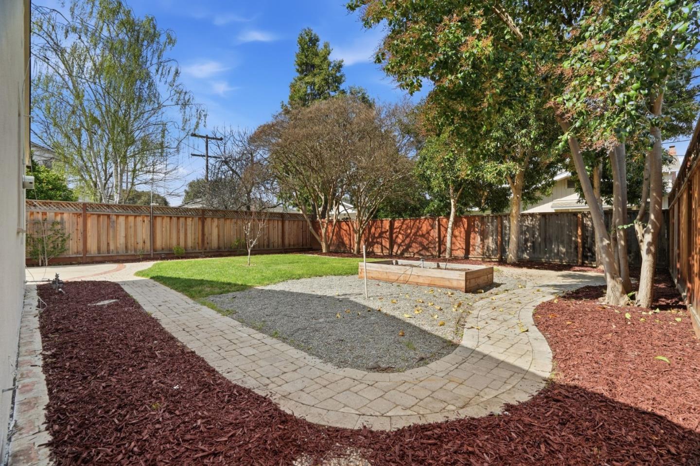 1531 Marcia Avenue