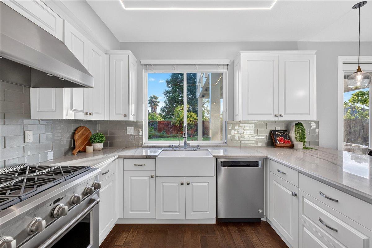 7016 Heartland Way