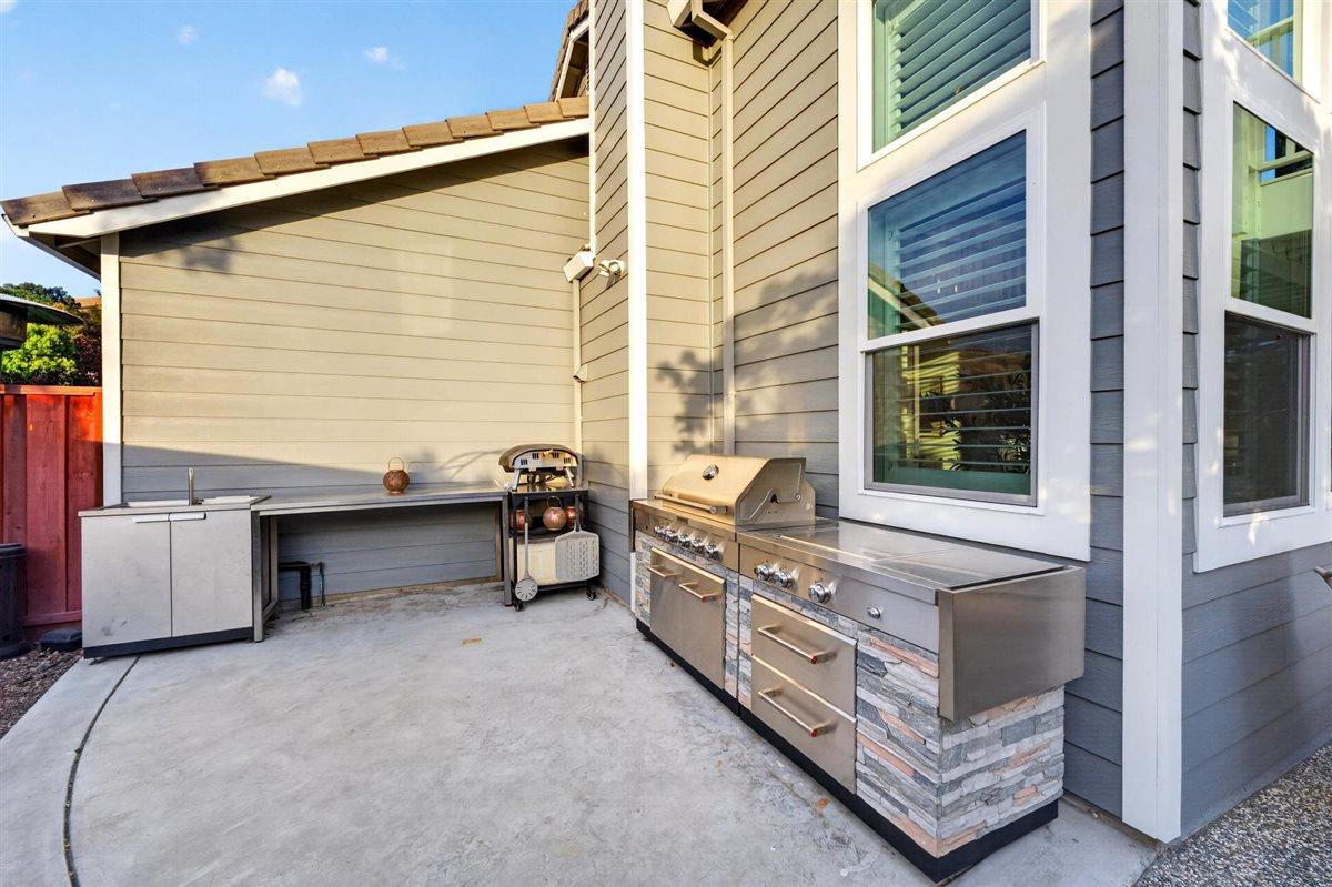 7016 Heartland Way