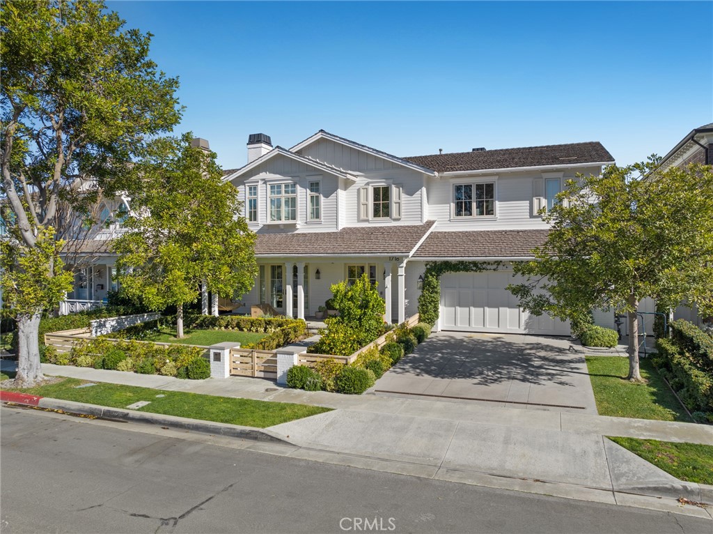 1718 Newport Hills Drive W