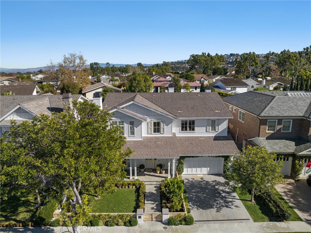 1718 Newport Hills Drive W