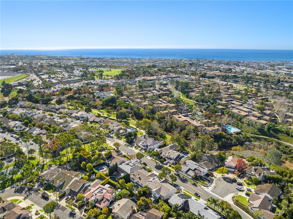 1718 Newport Hills Drive W