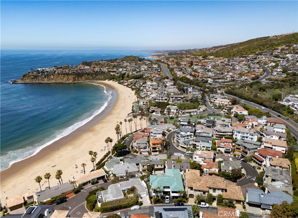 13 Emerald Bay