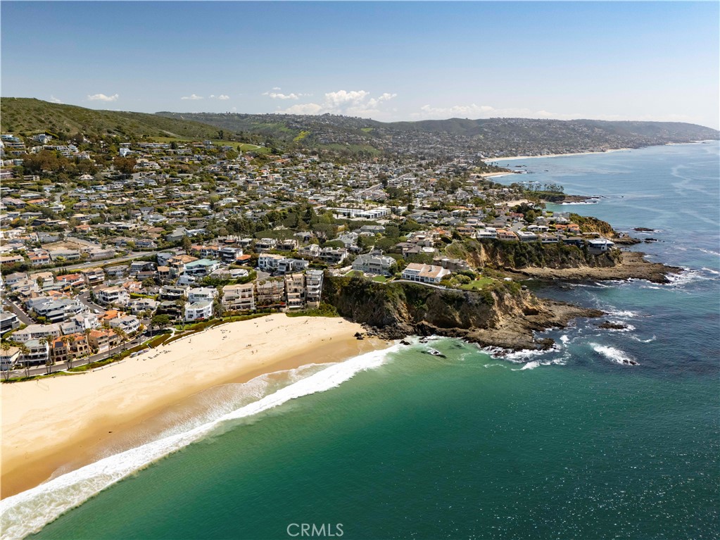 13 Emerald Bay