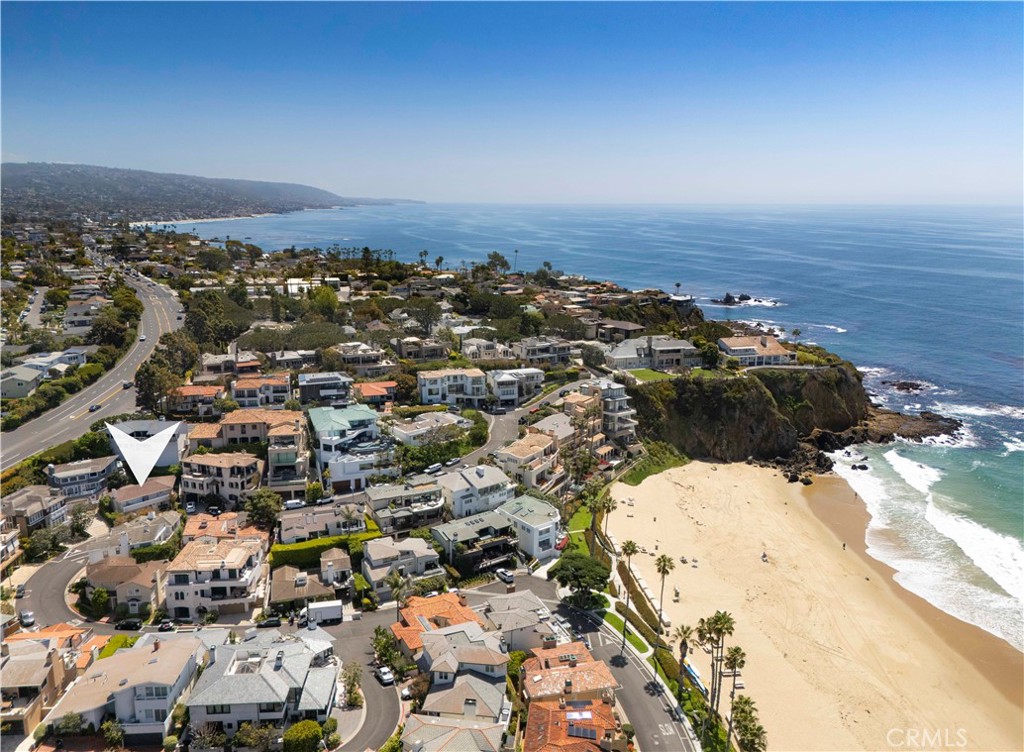 13 Emerald Bay