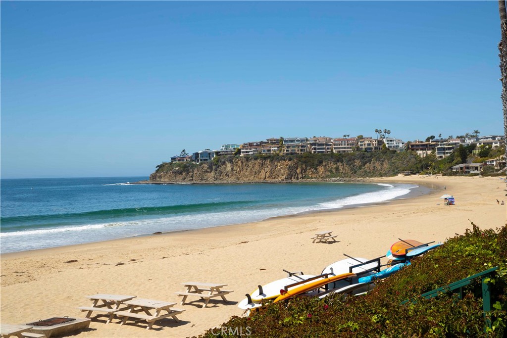 13 Emerald Bay