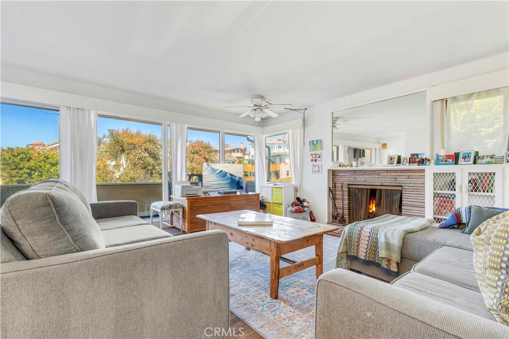 13 Emerald Bay
