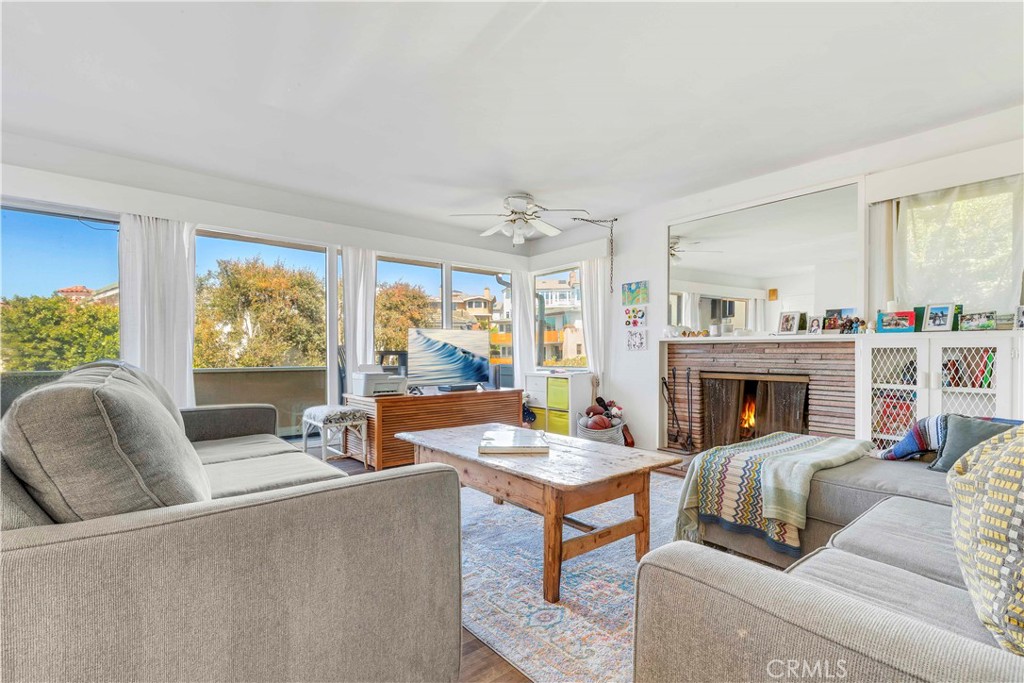 13 Emerald Bay