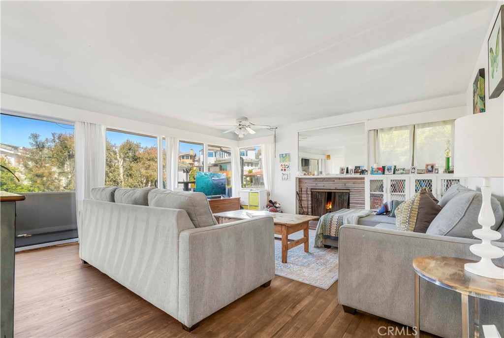 13 Emerald Bay