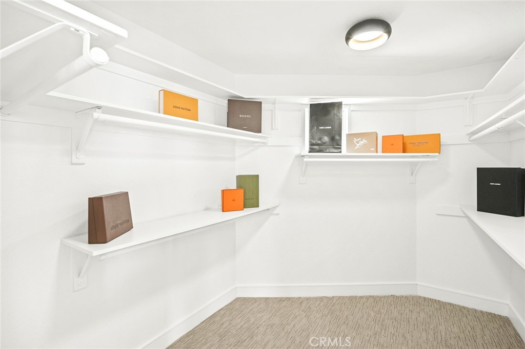 22332 Eagle Rock Way