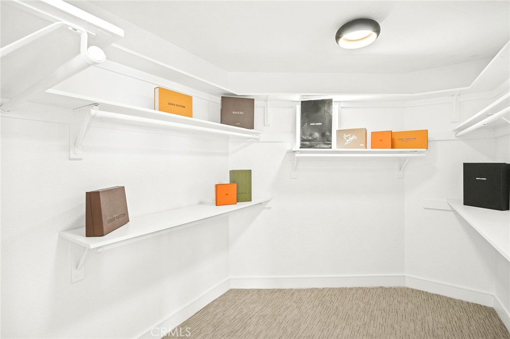 22332 Eagle Rock Way