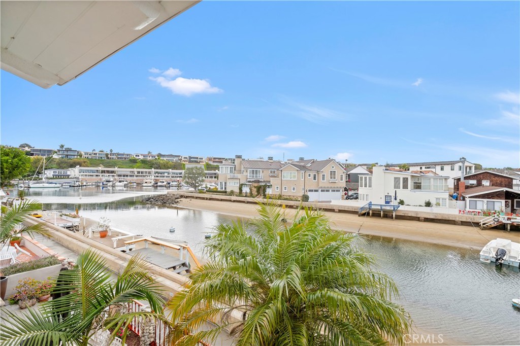 325 Grand Canal