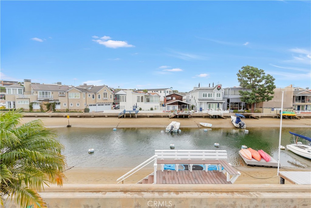 325 Grand Canal