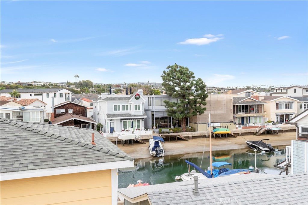 325 Grand Canal