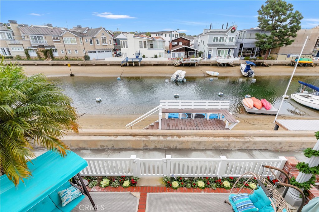 325 Grand Canal