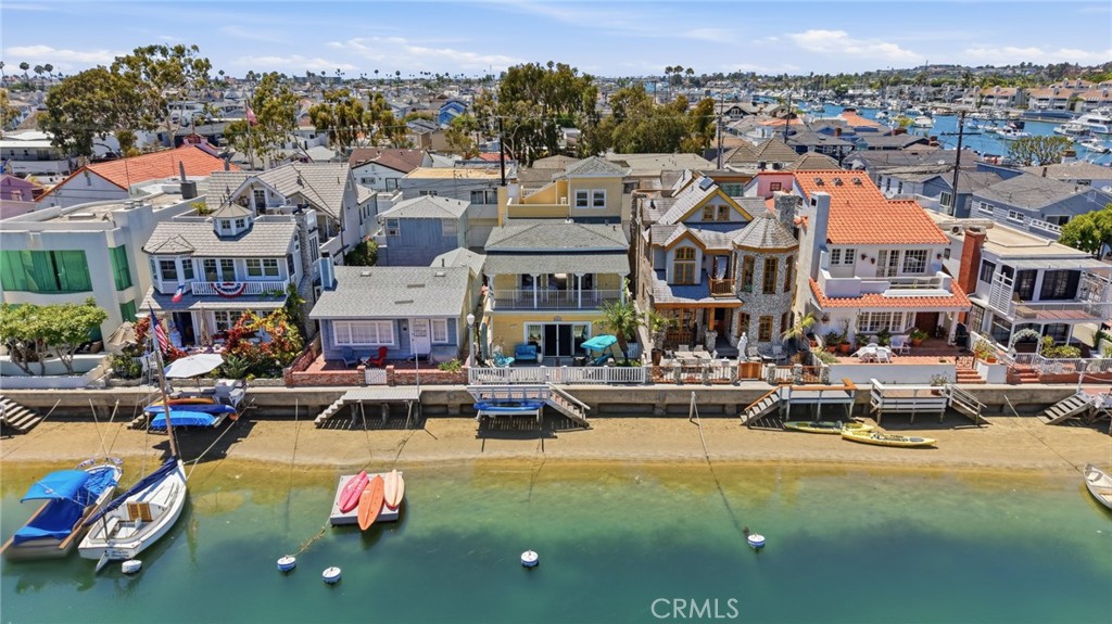 325 Grand Canal