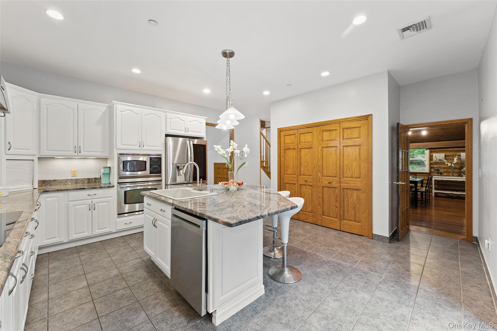 25 Cabin Ridge Road