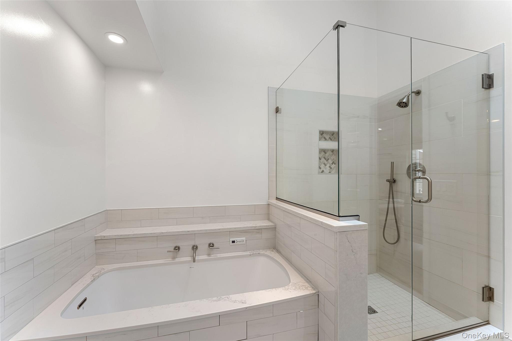 611 Pondside Drive
