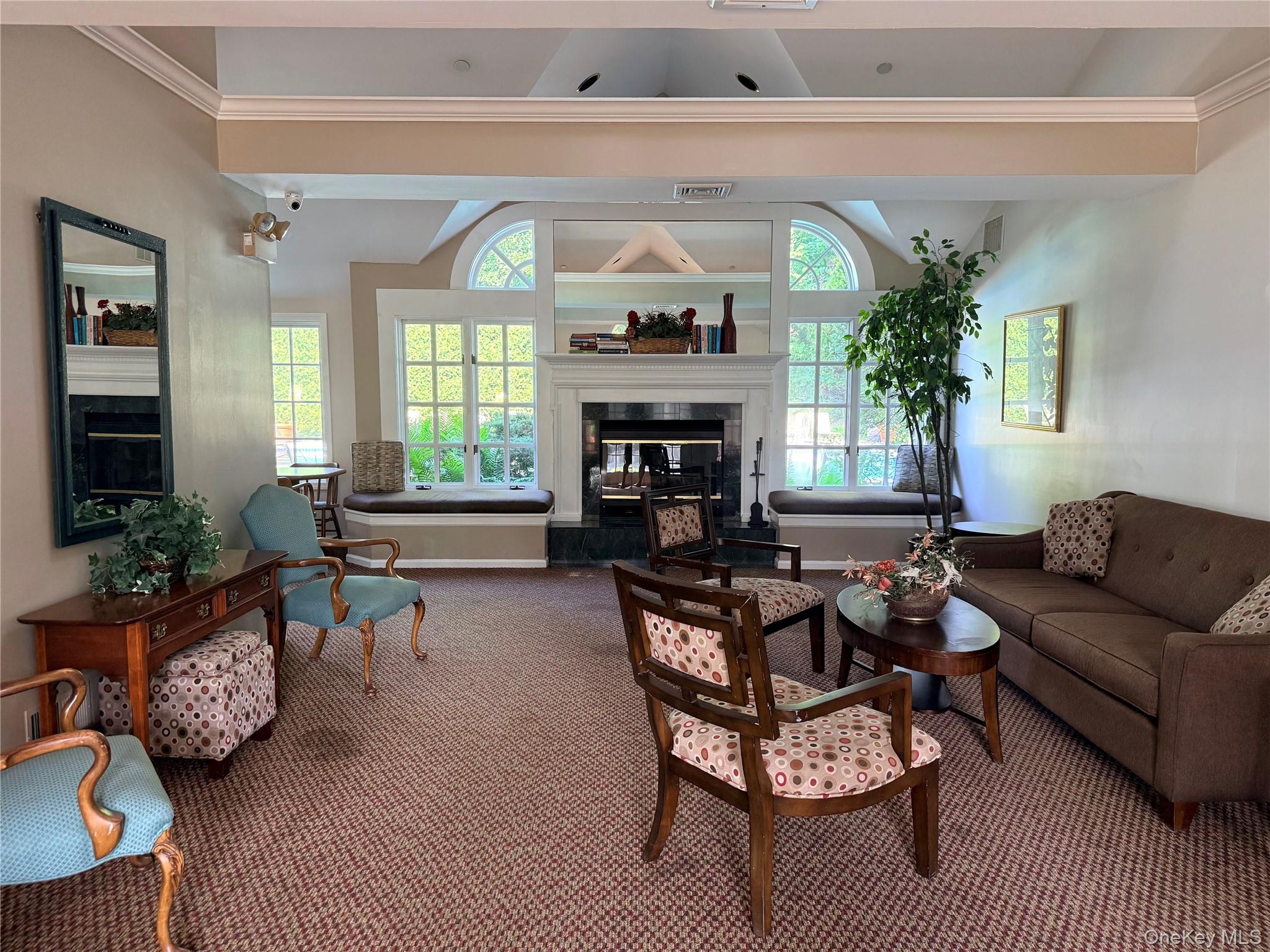 611 Pondside Drive