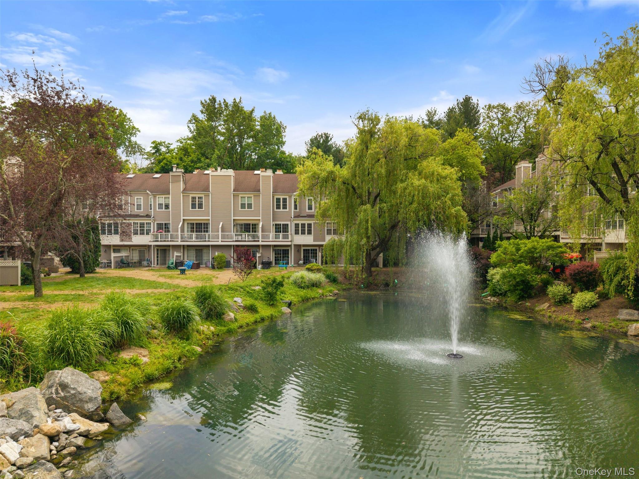 611 Pondside Drive