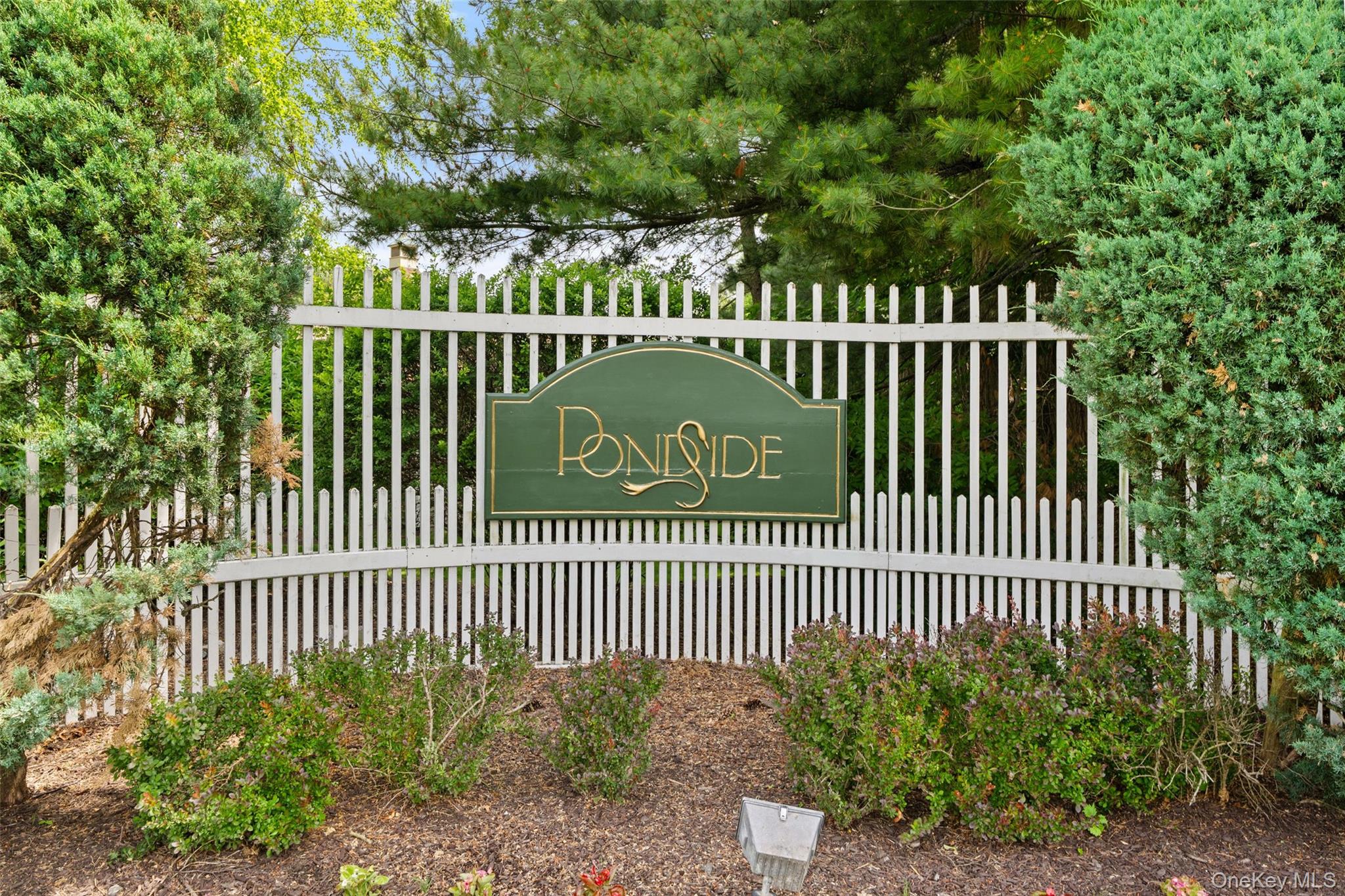 611 Pondside Drive