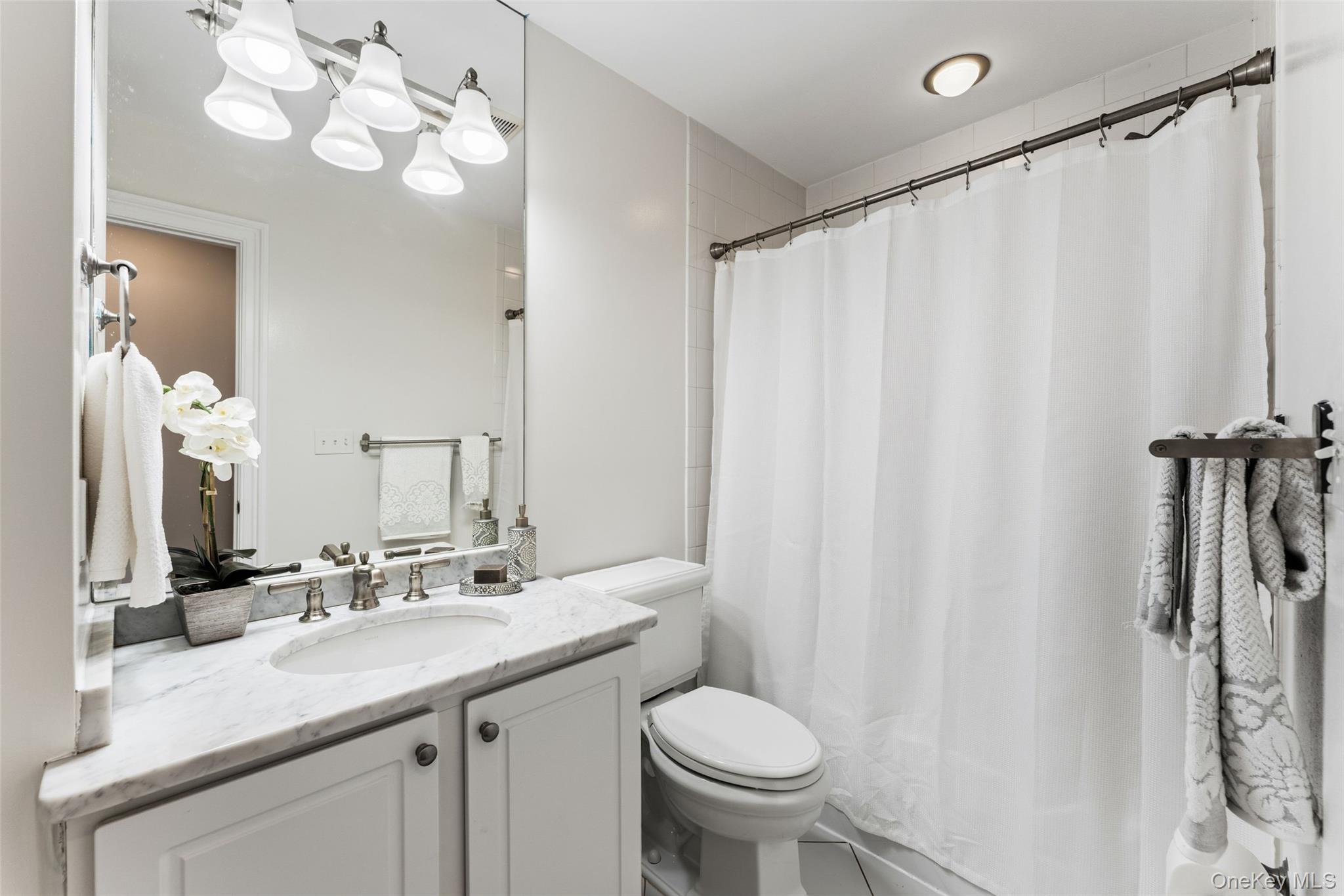 9 Daniel Street Unit: 6A