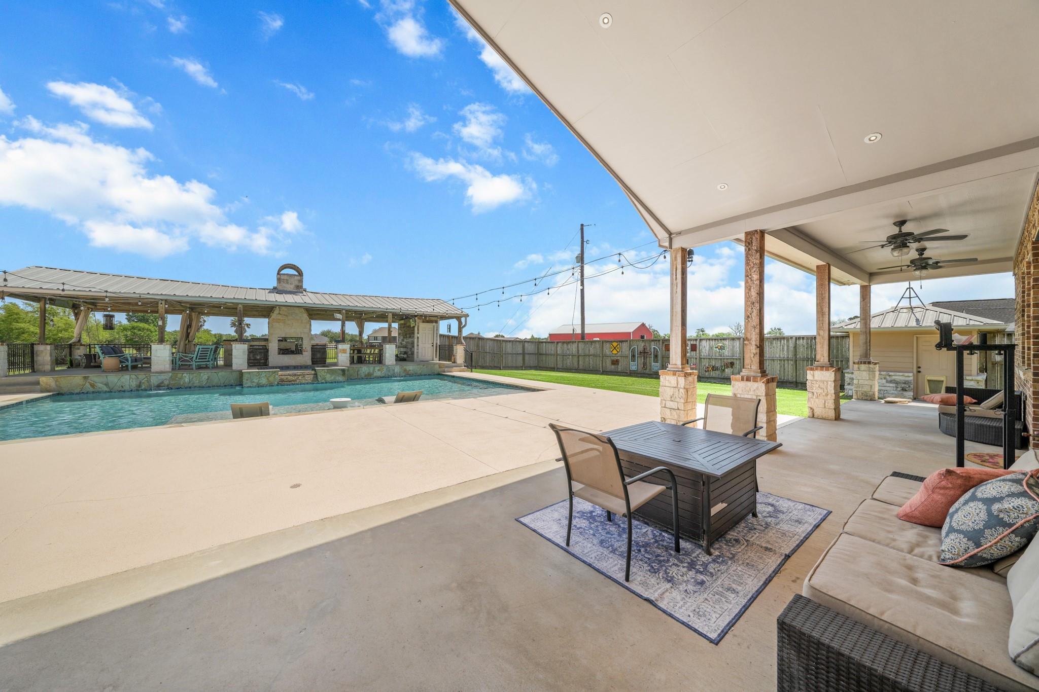 14838 Tri City Beach Road