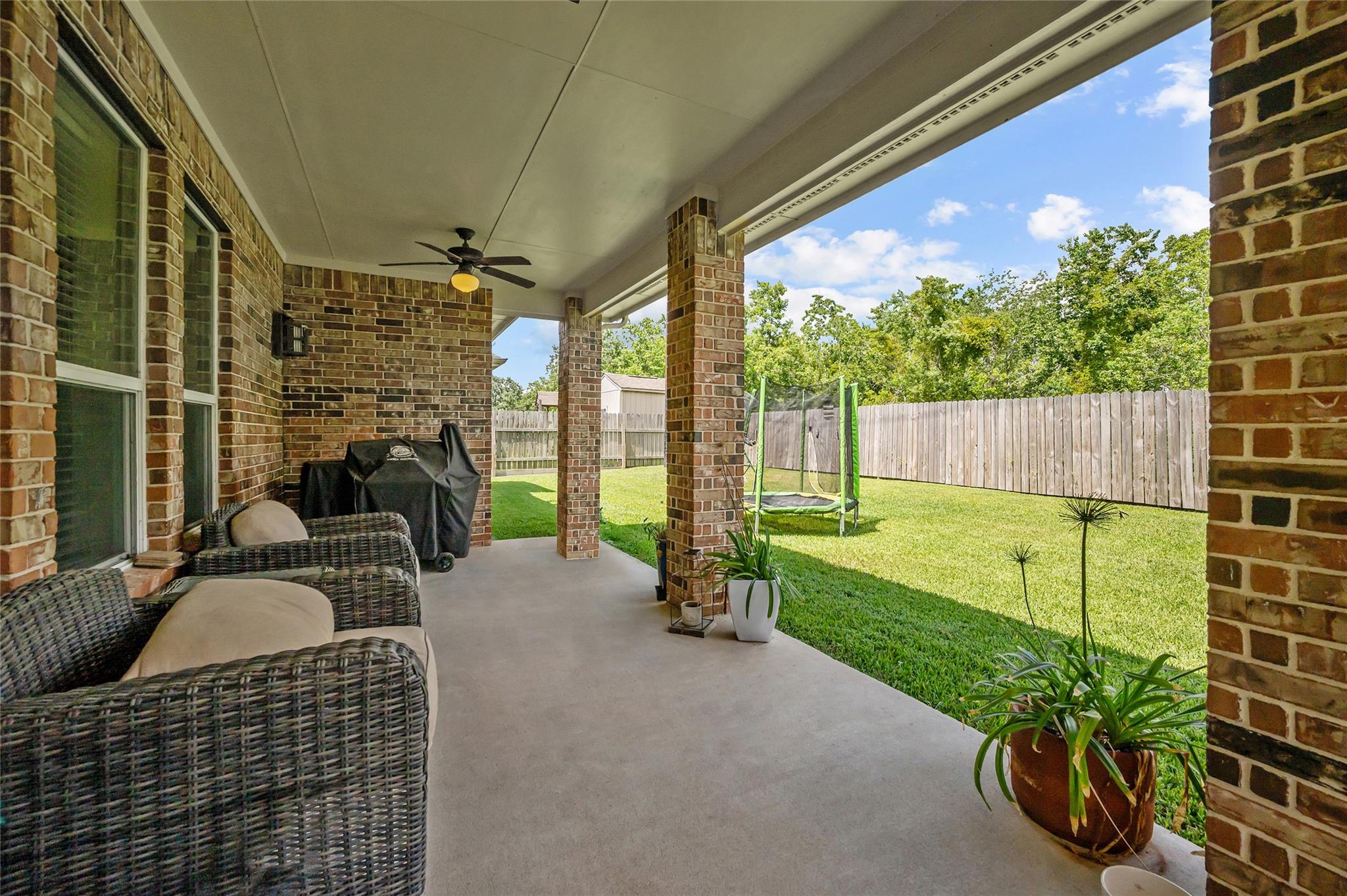 11915 Obsidian Lane