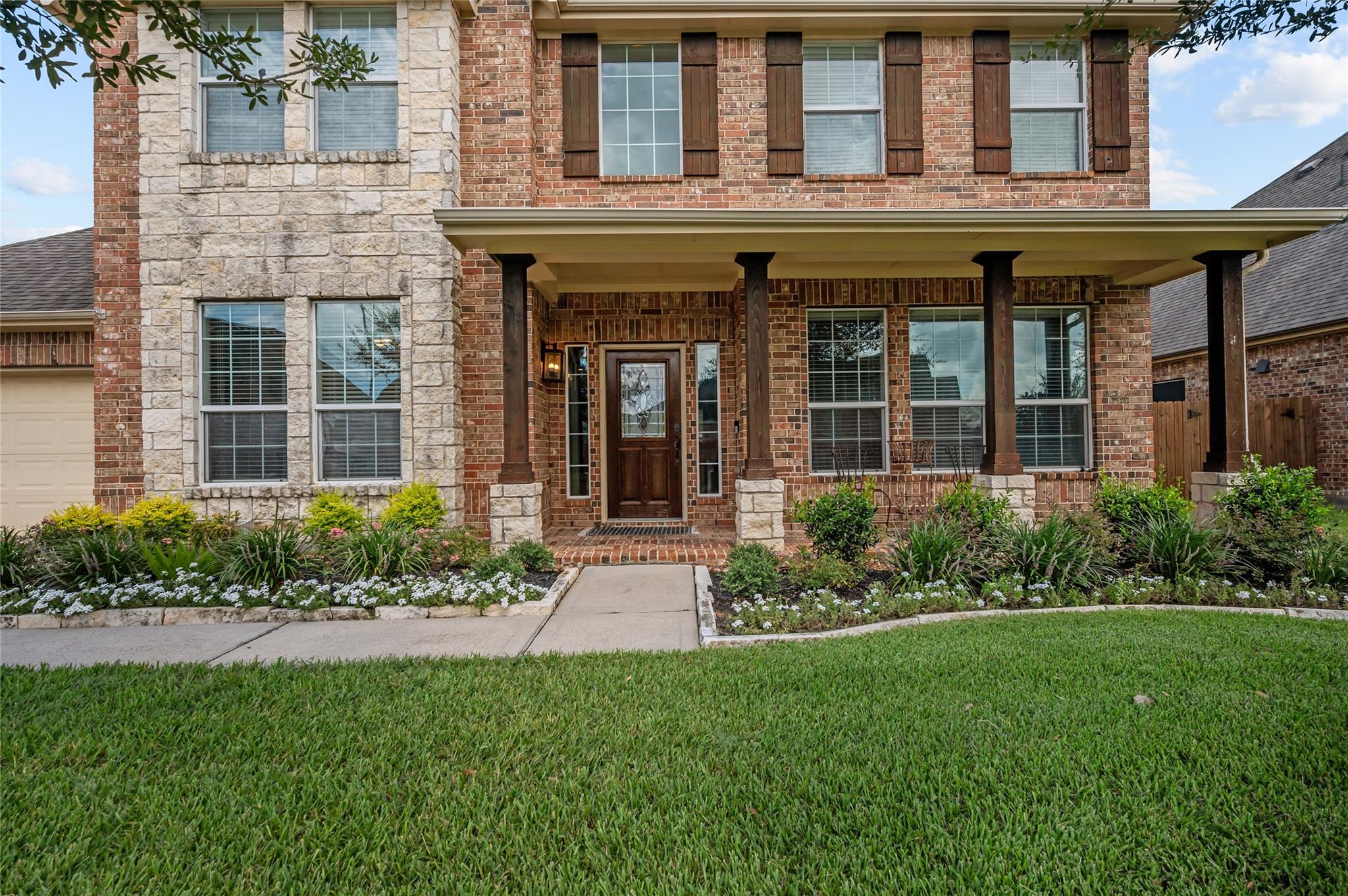 11915 Obsidian Lane