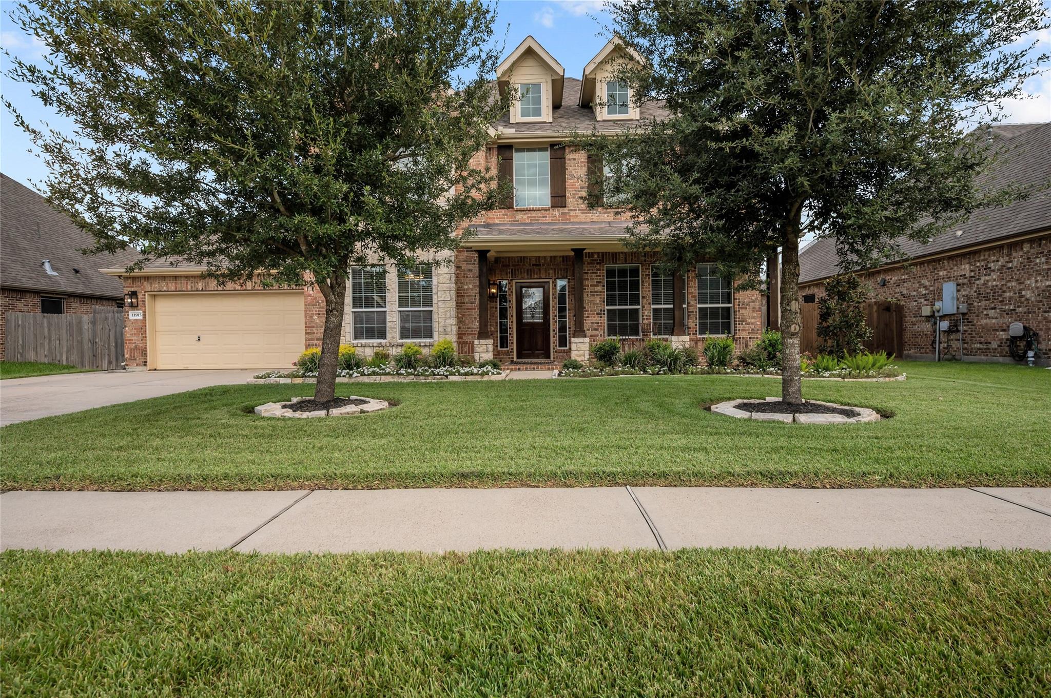 11915 Obsidian Lane