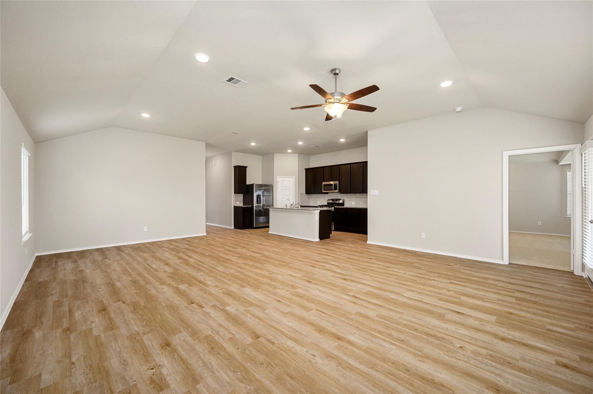2123 Levant Lane