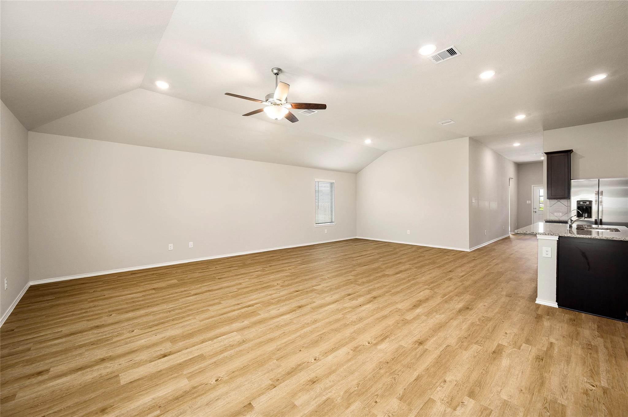 2123 Levant Lane