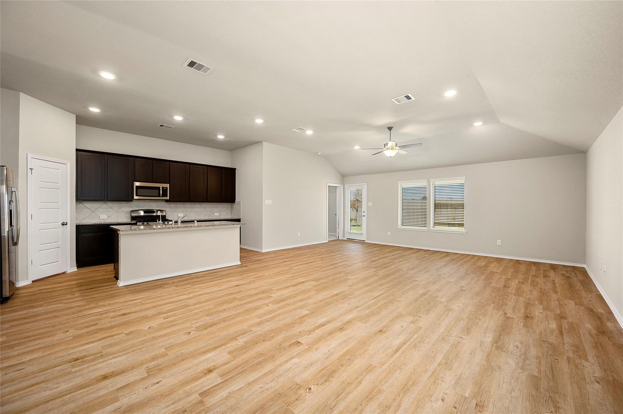 2123 Levant Lane