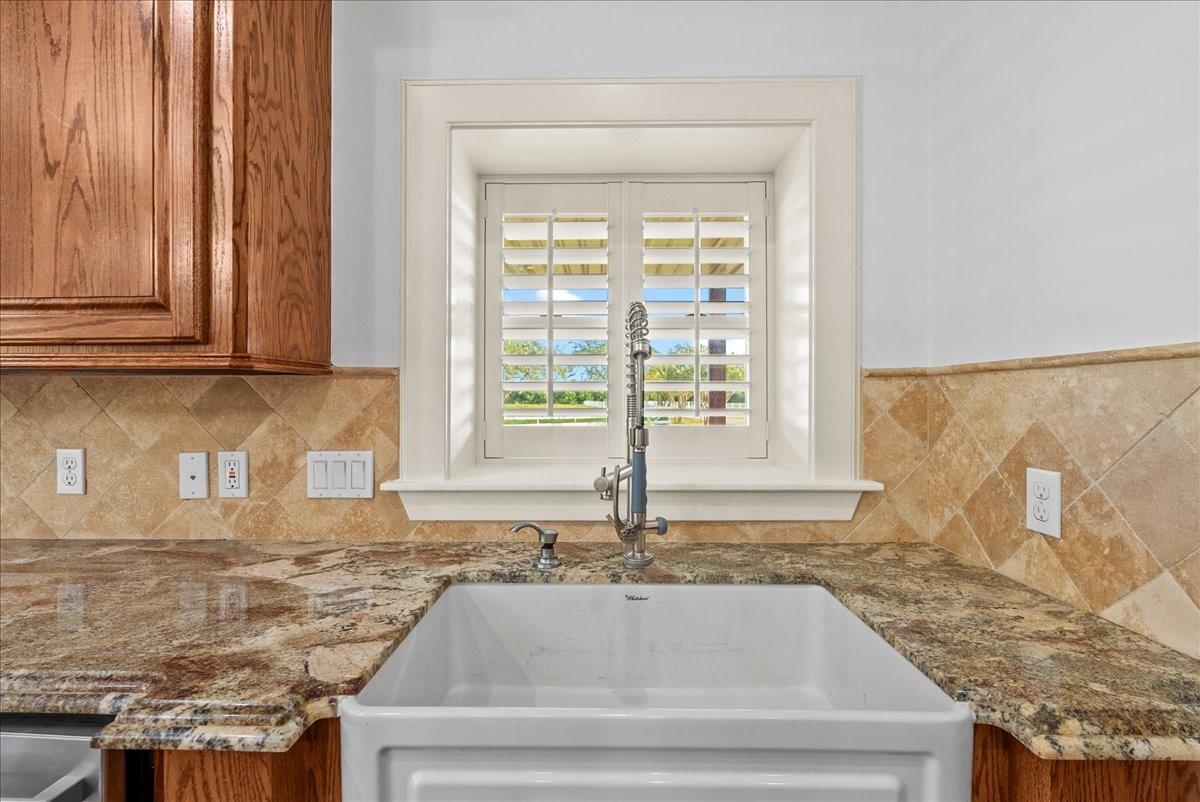 15829 Fm 2354 Road