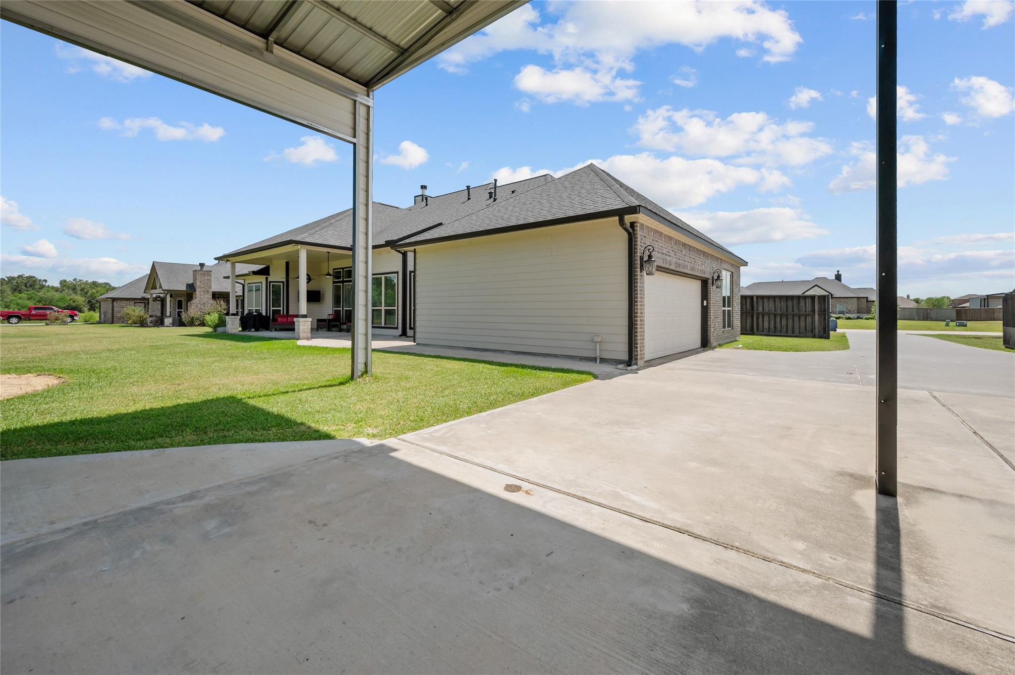 6726 Mulberry Bayou Drive